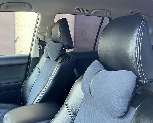 Бежевий Тойота Ленд Крузер Прадо, об'ємом двигуна 2.76 л та пробігом 49 тис. км за 47619 $, фото 7 на Automoto.ua