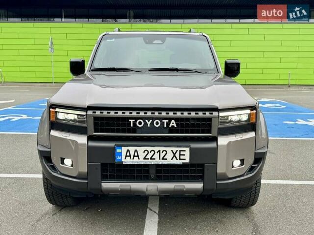 Бежевый Тойота Ленд Крузер Прадо, объемом двигателя 2.76 л и пробегом 15 тыс. км за 67900 $, фото 6 на Automoto.ua