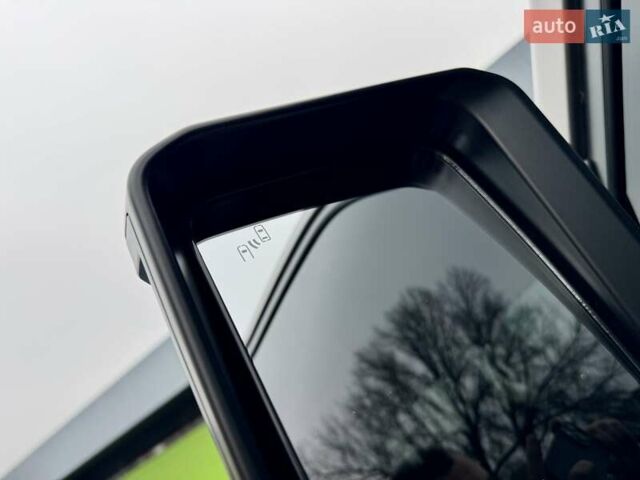 Бежевый Тойота Ленд Крузер Прадо, объемом двигателя 2.76 л и пробегом 15 тыс. км за 67900 $, фото 26 на Automoto.ua