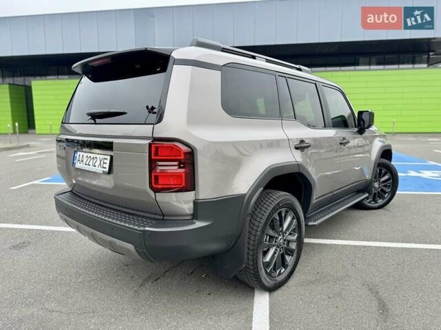 Бежевый Тойота Ленд Крузер Прадо, объемом двигателя 2.76 л и пробегом 15 тыс. км за 67900 $, фото 16 на Automoto.ua