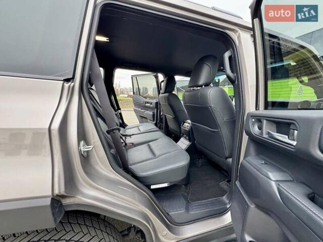 Бежевый Тойота Ленд Крузер Прадо, объемом двигателя 2.76 л и пробегом 15 тыс. км за 67900 $, фото 39 на Automoto.ua