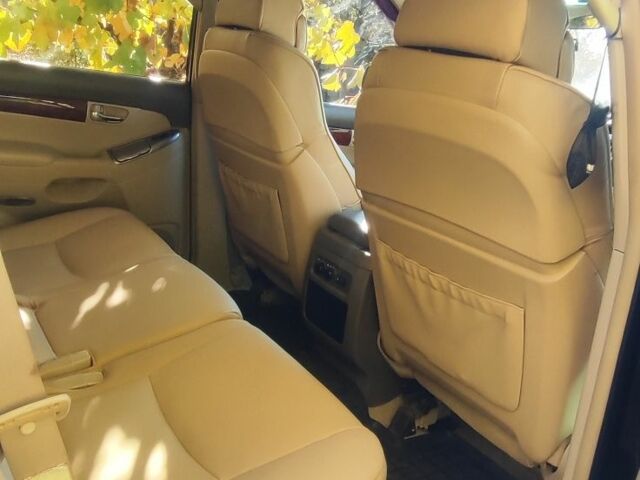 Черный Тойота Ленд Крузер Прадо, объемом двигателя 4 л и пробегом 320 тыс. км за 12990 $, фото 4 на Automoto.ua