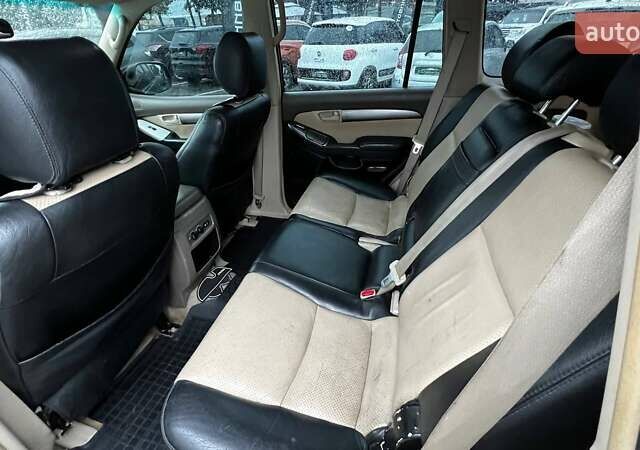 Черный Тойота Ленд Крузер Прадо, объемом двигателя 2.69 л и пробегом 293 тыс. км за 7890 $, фото 28 на Automoto.ua