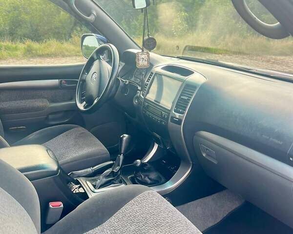 Чорний Тойота Ленд Крузер Прадо, об'ємом двигуна 2.7 л та пробігом 356 тис. км за 11000 $, фото 7 на Automoto.ua