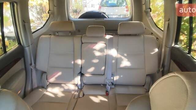 Черный Тойота Ленд Крузер Прадо, объемом двигателя 4 л и пробегом 320 тыс. км за 12990 $, фото 4 на Automoto.ua