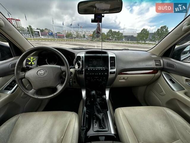 Чорний Тойота Ленд Крузер Прадо, об'ємом двигуна 3 л та пробігом 226 тис. км за 17500 $, фото 18 на Automoto.ua