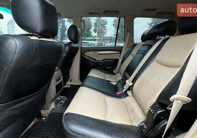 Черный Тойота Ленд Крузер Прадо, объемом двигателя 2.69 л и пробегом 293 тыс. км за 7890 $, фото 25 на Automoto.ua