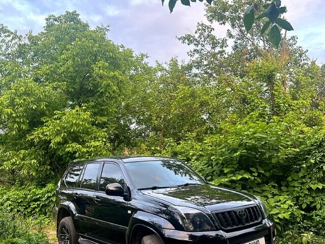 Черный Тойота Ленд Крузер Прадо, объемом двигателя 4 л и пробегом 362 тыс. км за 13400 $, фото 1 на Automoto.ua