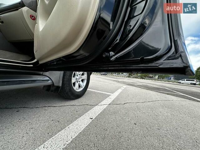 Чорний Тойота Ленд Крузер Прадо, об'ємом двигуна 3 л та пробігом 226 тис. км за 17500 $, фото 24 на Automoto.ua