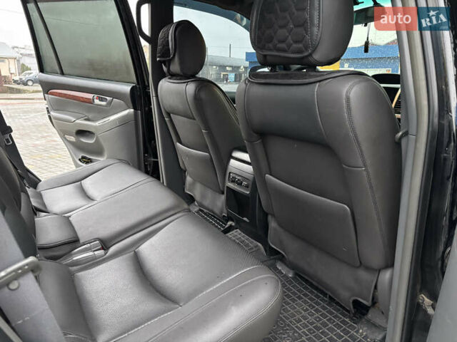 Черный Тойота Ленд Крузер Прадо, объемом двигателя 4 л и пробегом 386 тыс. км за 13800 $, фото 4 на Automoto.ua