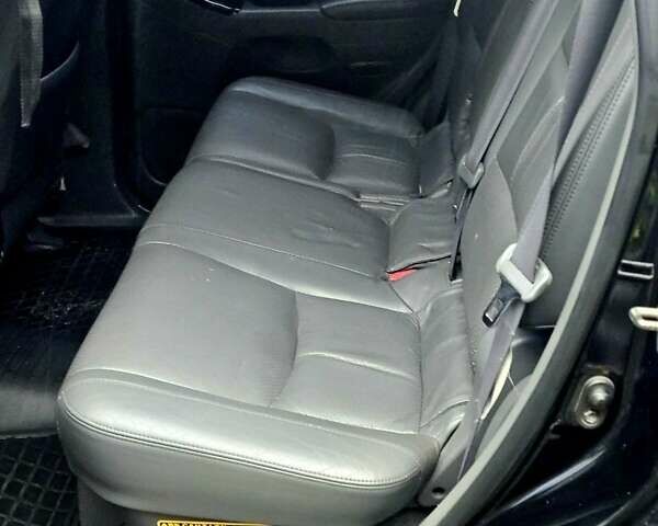 Черный Тойота Ленд Крузер Прадо, объемом двигателя 4 л и пробегом 297 тыс. км за 15800 $, фото 6 на Automoto.ua