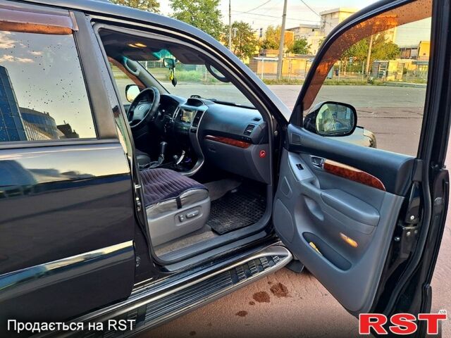 Черный Тойота Ленд Крузер Прадо, объемом двигателя 4 л и пробегом 400 тыс. км за 13000 $, фото 11 на Automoto.ua