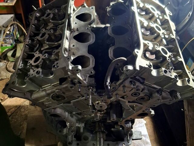 Черный Тойота Ленд Крузер Прадо, объемом двигателя 4 л и пробегом 400 тыс. км за 13000 $, фото 5 на Automoto.ua