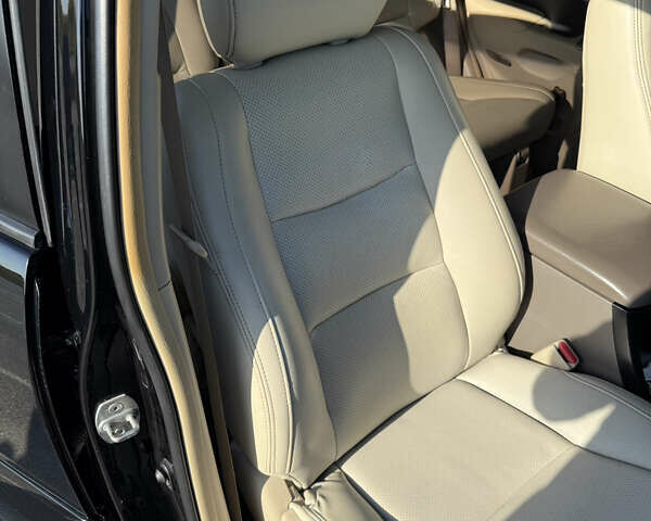 Черный Тойота Ленд Крузер Прадо, объемом двигателя 2.98 л и пробегом 390 тыс. км за 13800 $, фото 15 на Automoto.ua