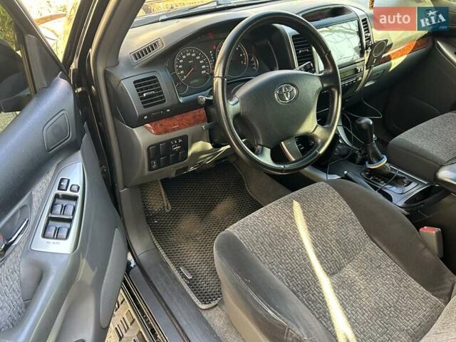 Черный Тойота Ленд Крузер Прадо, объемом двигателя 2.69 л и пробегом 260 тыс. км за 12500 $, фото 6 на Automoto.ua