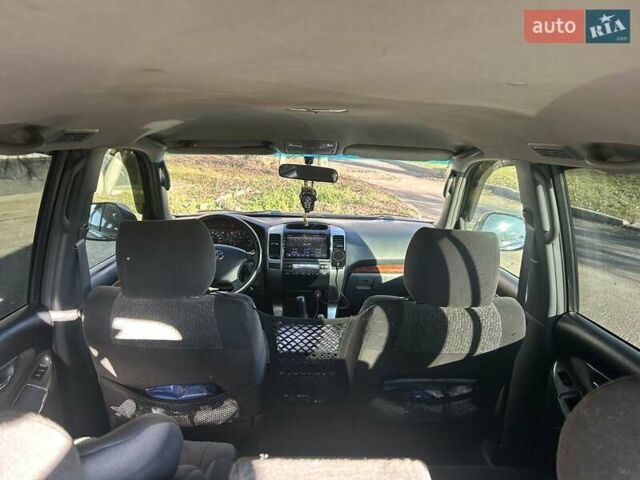 Черный Тойота Ленд Крузер Прадо, объемом двигателя 2.69 л и пробегом 260 тыс. км за 12500 $, фото 4 на Automoto.ua