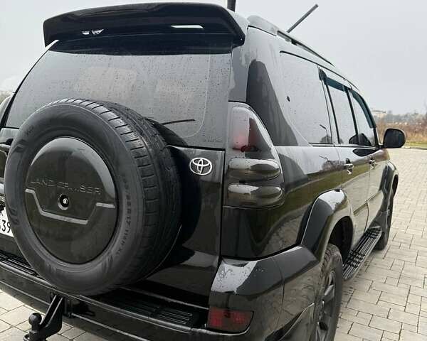 Черный Тойота Ленд Крузер Прадо, объемом двигателя 3 л и пробегом 390 тыс. км за 15000 $, фото 5 на Automoto.ua