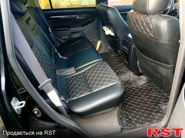 Черный Тойота Ленд Крузер Прадо, объемом двигателя 2.7 л и пробегом 350 тыс. км за 13700 $, фото 11 на Automoto.ua