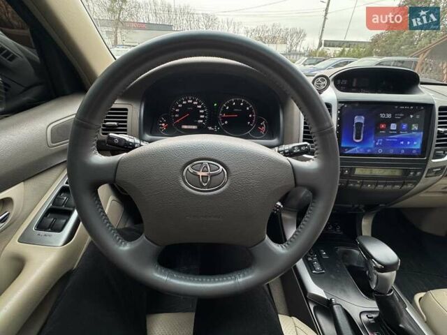 Черный Тойота Ленд Крузер Прадо, объемом двигателя 4 л и пробегом 205 тыс. км за 15999 $, фото 33 на Automoto.ua