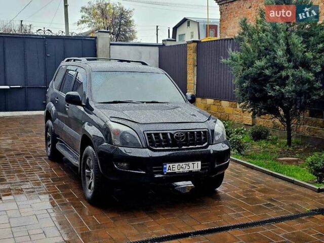 Черный Тойота Ленд Крузер Прадо, объемом двигателя 4 л и пробегом 297 тыс. км за 15800 $, фото 2 на Automoto.ua