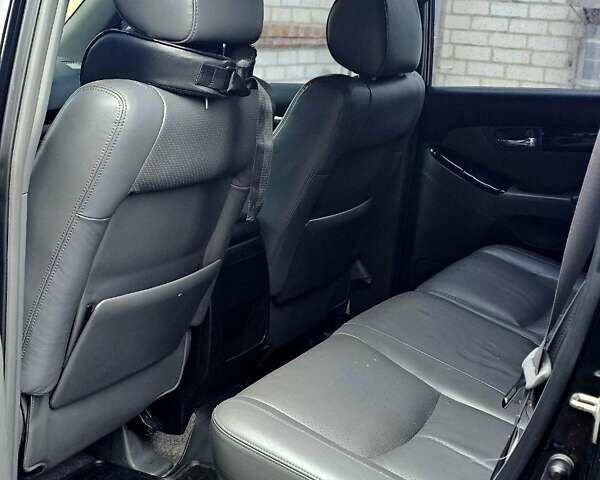 Черный Тойота Ленд Крузер Прадо, объемом двигателя 4 л и пробегом 297 тыс. км за 15800 $, фото 8 на Automoto.ua