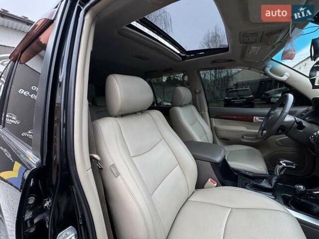 Черный Тойота Ленд Крузер Прадо, объемом двигателя 4 л и пробегом 205 тыс. км за 15999 $, фото 26 на Automoto.ua