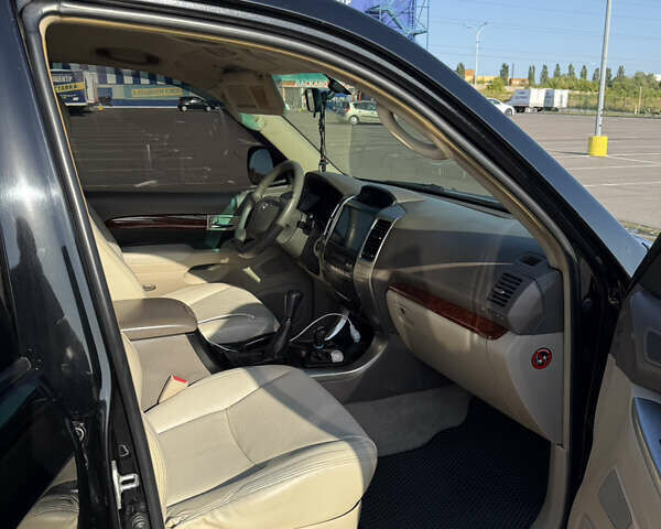 Черный Тойота Ленд Крузер Прадо, объемом двигателя 2.98 л и пробегом 390 тыс. км за 13800 $, фото 10 на Automoto.ua