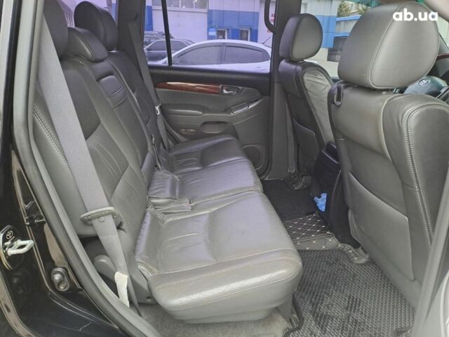 Черный Тойота Ленд Крузер Прадо, объемом двигателя 4 л и пробегом 331 тыс. км за 15280 $, фото 5 на Automoto.ua