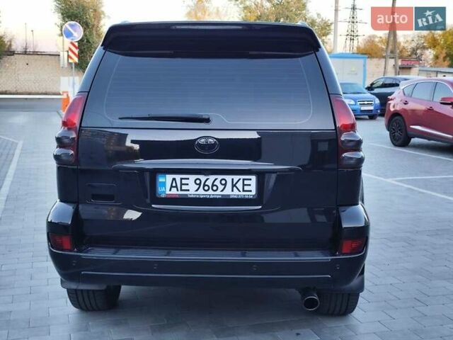 Черный Тойота Ленд Крузер Прадо, объемом двигателя 4 л и пробегом 252 тыс. км за 13950 $, фото 6 на Automoto.ua