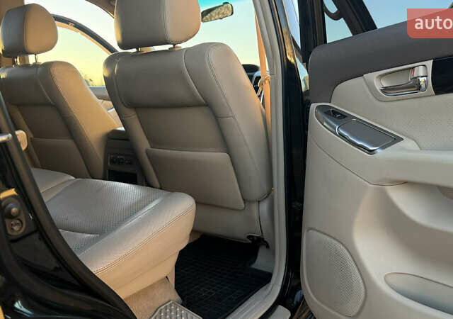 Черный Тойота Ленд Крузер Прадо, объемом двигателя 4 л и пробегом 270 тыс. км за 13500 $, фото 16 на Automoto.ua