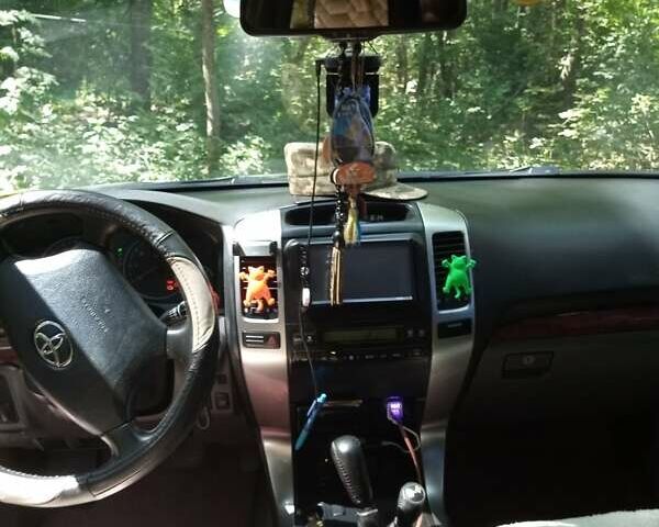 Черный Тойота Ленд Крузер Прадо, объемом двигателя 2.69 л и пробегом 286 тыс. км за 13500 $, фото 27 на Automoto.ua