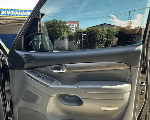 Черный Тойота Ленд Крузер Прадо, объемом двигателя 4 л и пробегом 296 тыс. км за 15900 $, фото 15 на Automoto.ua