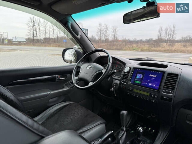 Черный Тойота Ленд Крузер Прадо, объемом двигателя 4 л и пробегом 327 тыс. км за 13800 $, фото 14 на Automoto.ua