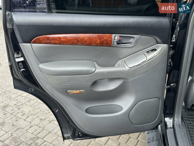 Черный Тойота Ленд Крузер Прадо, объемом двигателя 4 л и пробегом 233 тыс. км за 15700 $, фото 12 на Automoto.ua