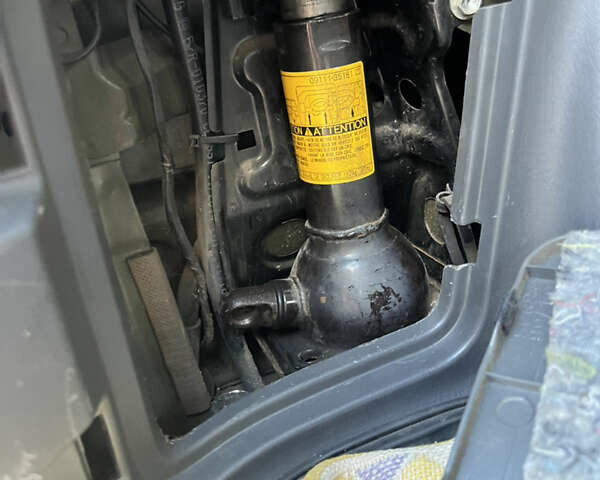 Черный Тойота Ленд Крузер Прадо, объемом двигателя 4 л и пробегом 187 тыс. км за 12998 $, фото 17 на Automoto.ua