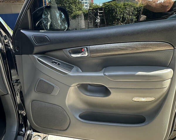 Черный Тойота Ленд Крузер Прадо, объемом двигателя 4 л и пробегом 296 тыс. км за 15900 $, фото 16 на Automoto.ua