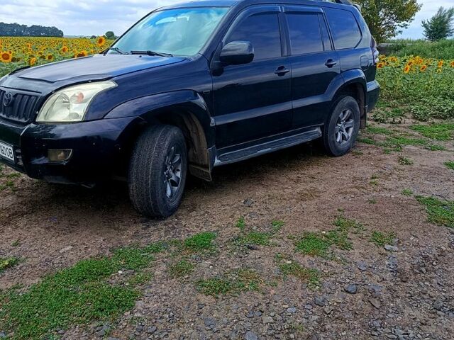 Черный Тойота Ленд Крузер Прадо, объемом двигателя 4 л и пробегом 227 тыс. км за 15000 $, фото 2 на Automoto.ua