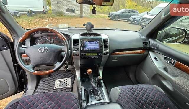 Черный Тойота Ленд Крузер Прадо, объемом двигателя 2.69 л и пробегом 227 тыс. км за 12600 $, фото 6 на Automoto.ua