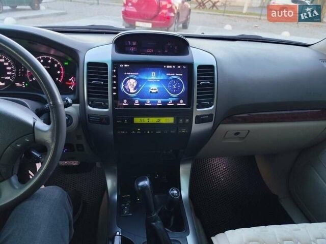 Черный Тойота Ленд Крузер Прадо, объемом двигателя 4 л и пробегом 252 тыс. км за 13950 $, фото 20 на Automoto.ua