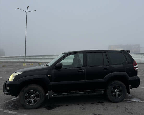 Черный Тойота Ленд Крузер Прадо, объемом двигателя 2.7 л и пробегом 255 тыс. км за 10500 $, фото 3 на Automoto.ua