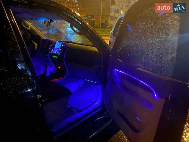 Чорний Тойота Ленд Крузер Прадо, об'ємом двигуна 4 л та пробігом 320 тис. км за 14500 $, фото 27 на Automoto.ua