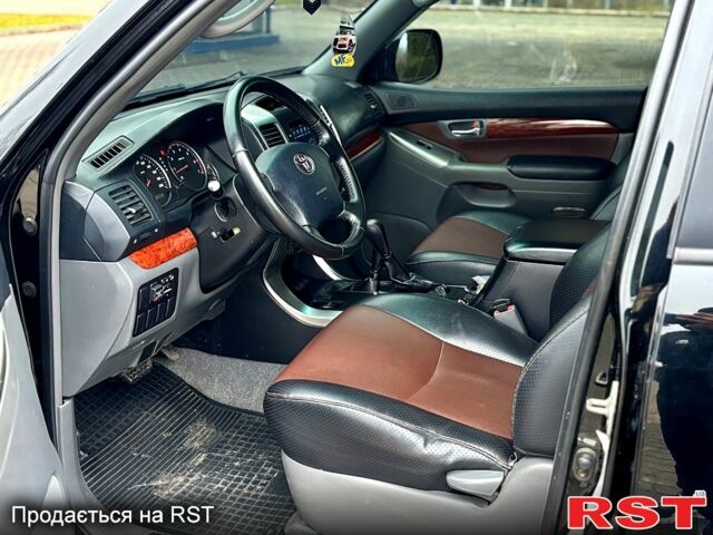 Черный Тойота Ленд Крузер Прадо, объемом двигателя 2.7 л и пробегом 224 тыс. км за 13200 $, фото 8 на Automoto.ua