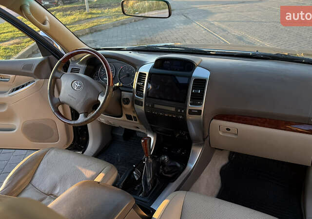 Черный Тойота Ленд Крузер Прадо, объемом двигателя 4 л и пробегом 270 тыс. км за 13500 $, фото 21 на Automoto.ua