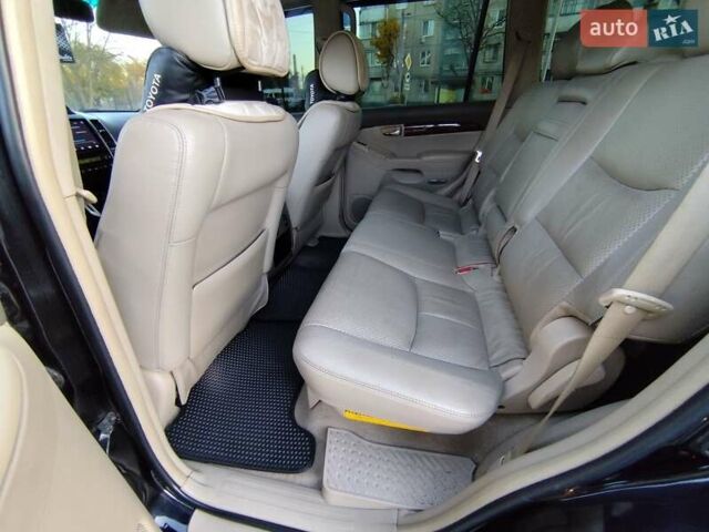 Черный Тойота Ленд Крузер Прадо, объемом двигателя 4 л и пробегом 252 тыс. км за 13950 $, фото 9 на Automoto.ua