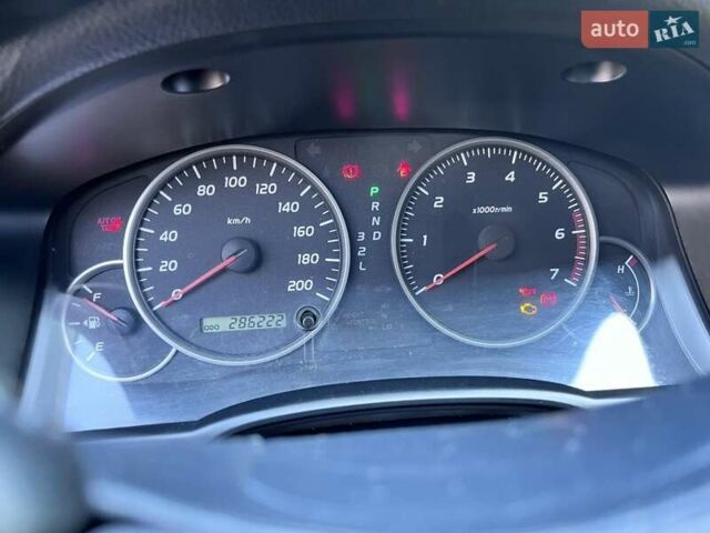 Черный Тойота Ленд Крузер Прадо, объемом двигателя 2.69 л и пробегом 286 тыс. км за 13500 $, фото 5 на Automoto.ua