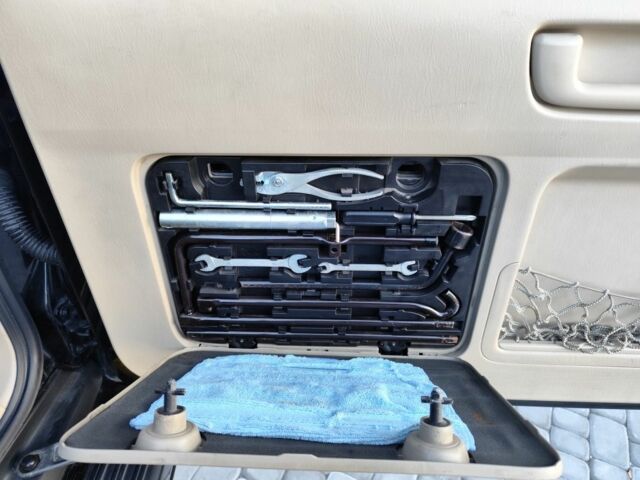 Черный Тойота Ленд Крузер Прадо, объемом двигателя 4 л и пробегом 252 тыс. км за 13950 $, фото 19 на Automoto.ua