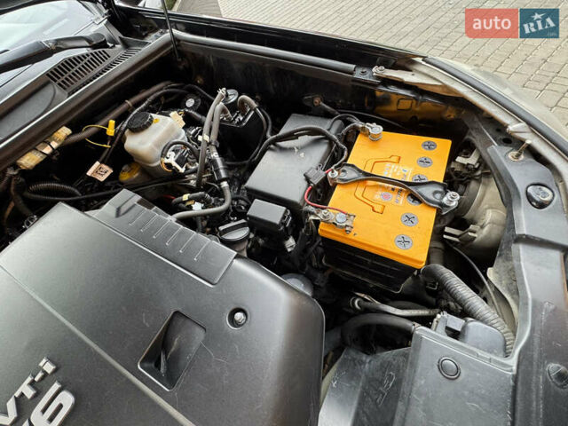 Черный Тойота Ленд Крузер Прадо, объемом двигателя 4 л и пробегом 233 тыс. км за 15700 $, фото 20 на Automoto.ua