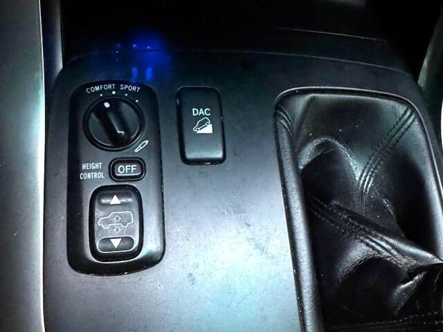 Черный Тойота Ленд Крузер Прадо, объемом двигателя 3 л и пробегом 283 тыс. км за 18950 $, фото 5 на Automoto.ua