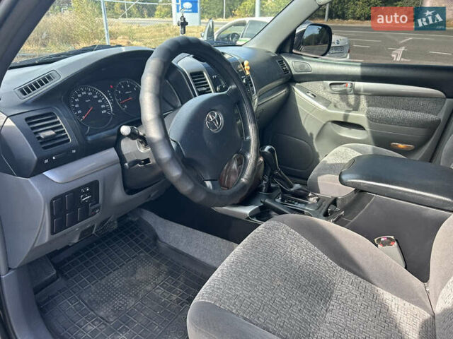 Чорний Тойота Ленд Крузер Прадо, об'ємом двигуна 2.7 л та пробігом 286 тис. км за 14500 $, фото 7 на Automoto.ua