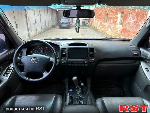 Чорний Тойота Ленд Крузер Прадо, об'ємом двигуна 2.7 л та пробігом 267 тис. км за 12000 $, фото 2 на Automoto.ua